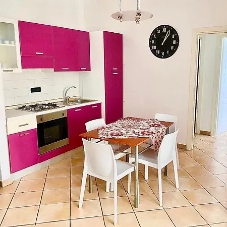Casa Di Mirko アパート *